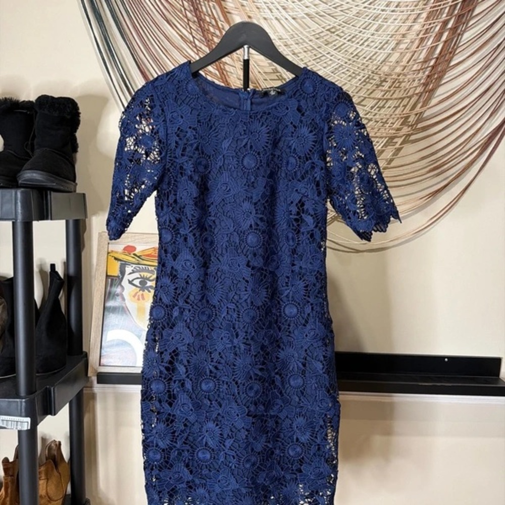 Chadwicks Navy Blue Crochet Lace Shift Dress